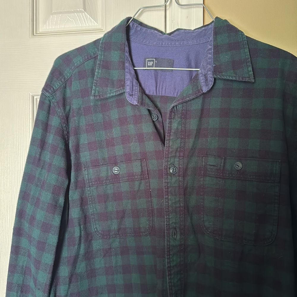 GAP blue and green button down flannel size large